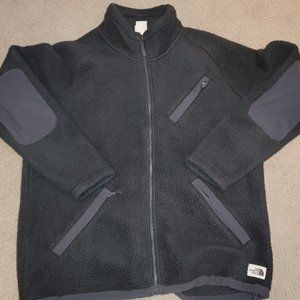 Men's Winter Coat - The North Face - SIZE XL - SUPER COMFORTABLE and WARM!